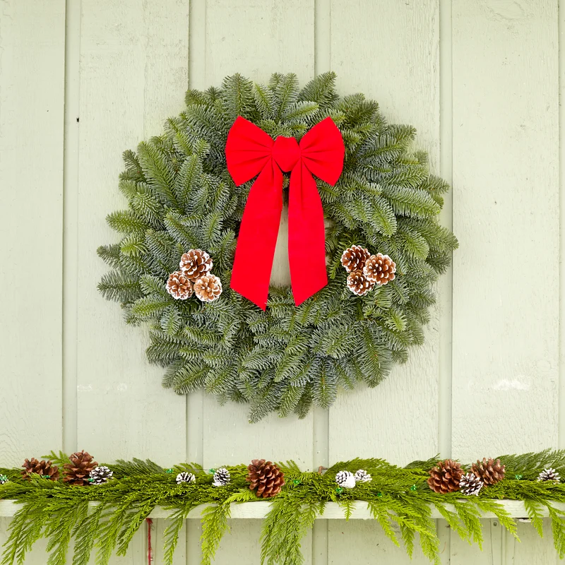 22" Noble Fir Wreath